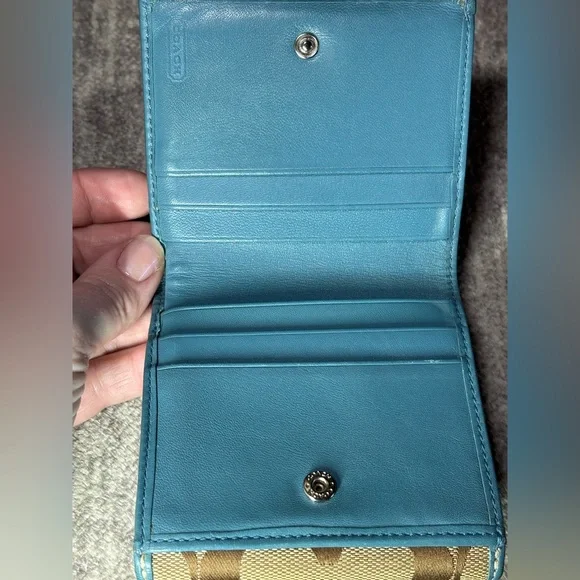 Coach Teal and Brown Leatherware Wallet - Picture 14 of 16